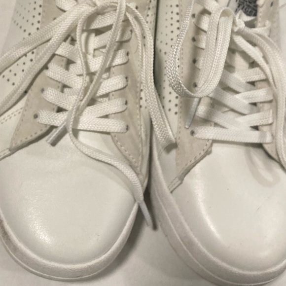 👟Le TIGRE Tompkins Sneaker - Women's Size: 9.5 Color : White - Picture 10 of 12